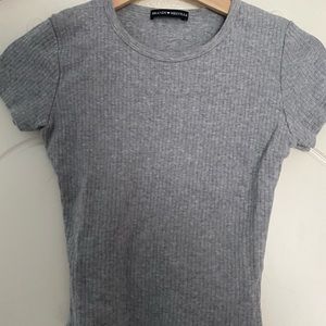 brandy melville gray short sleeve top